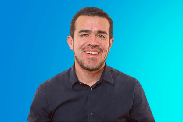 Certificación de Maestro/a de Meditación y Mindfulness - Héctor Bolaños